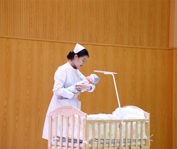 运城职业技术大学护士节活动2.jpg